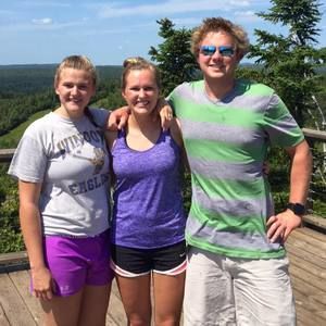 Meet your Posher, Kari